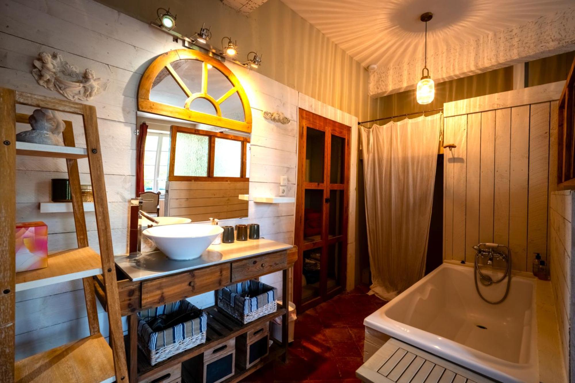 Prieure Saint-Louis Maison D'Hotes フルール エクステリア 写真