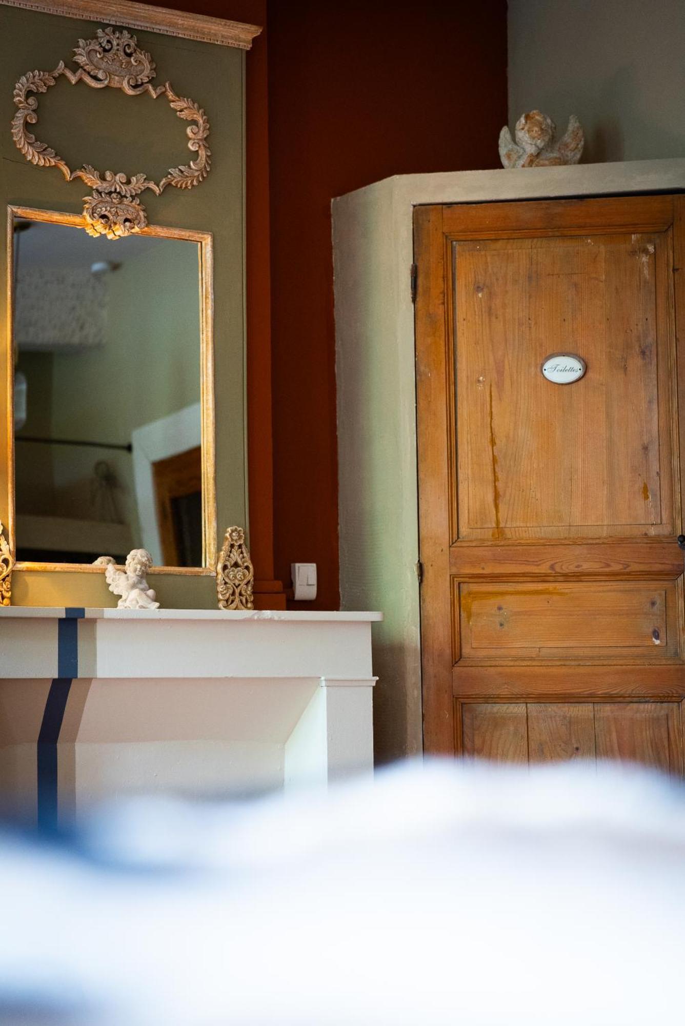 Prieure Saint-Louis Maison D'Hotes フルール エクステリア 写真