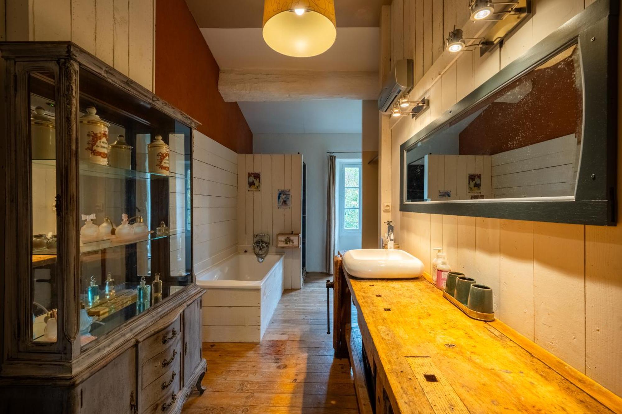 Prieure Saint-Louis Maison D'Hotes フルール エクステリア 写真