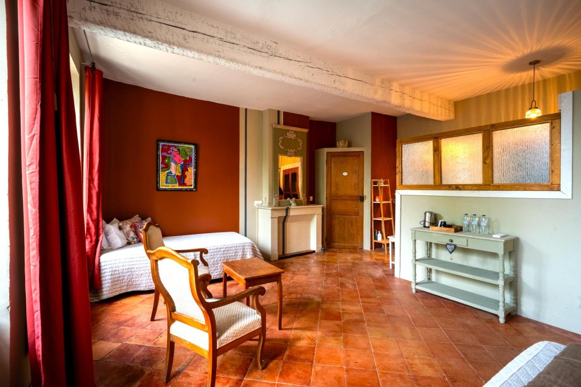 Prieure Saint-Louis Maison D'Hotes フルール エクステリア 写真